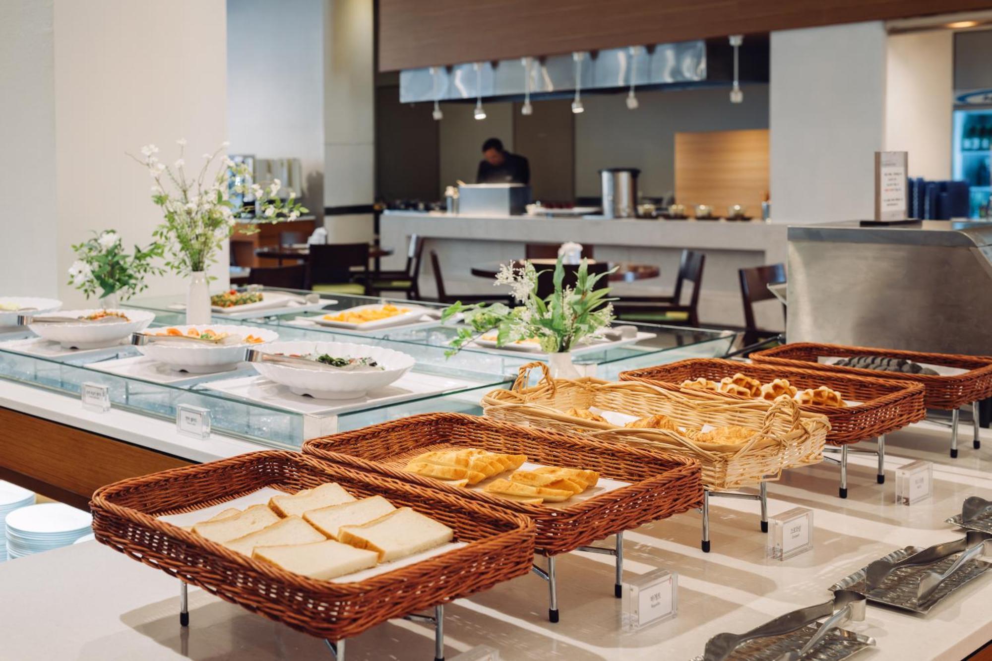 The Suites Hotel Namwon Zewnętrze zdjęcie